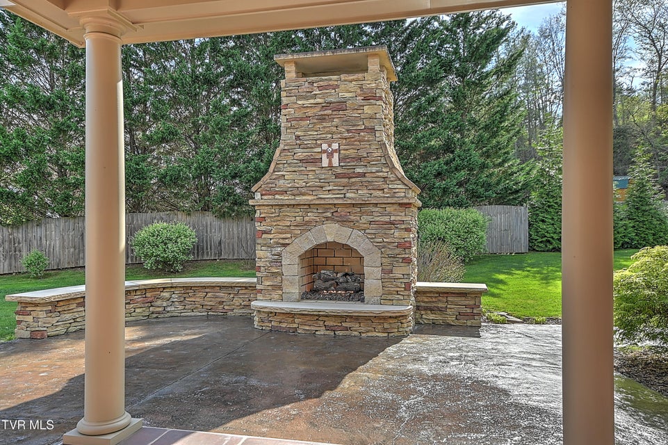 Photo #51: 2704 Suffolk Street