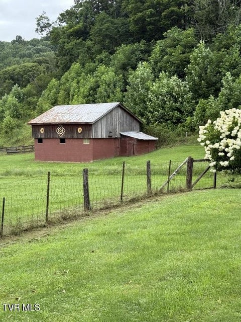 Photo #6: 451 Heaton Creek Road