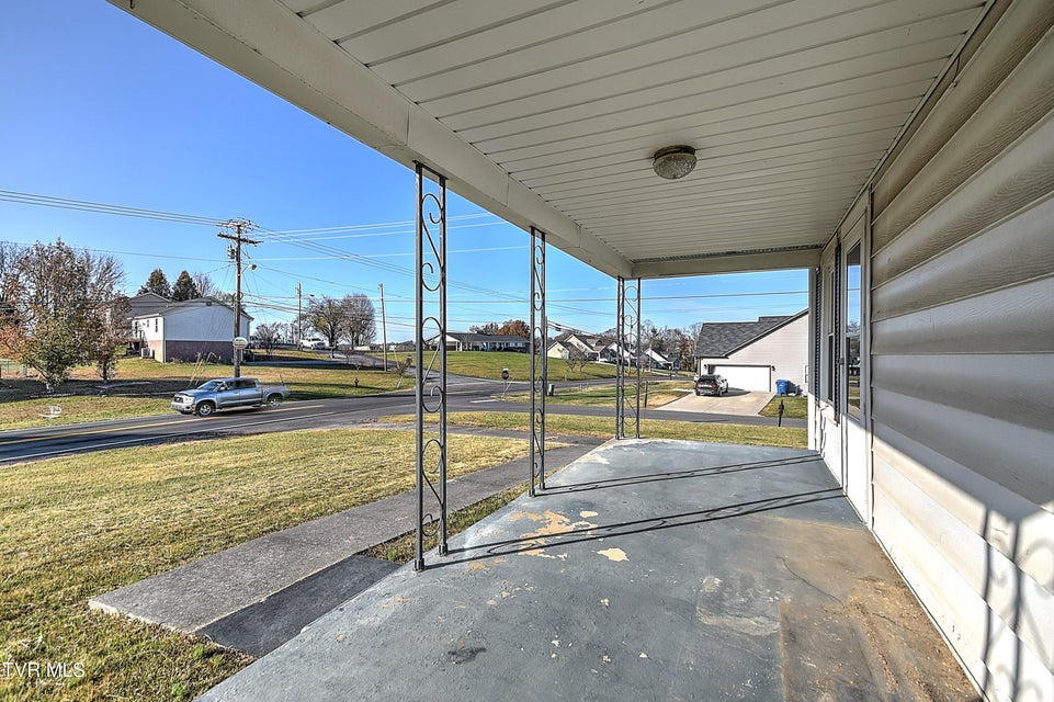 Photo #5: 1408 College Street