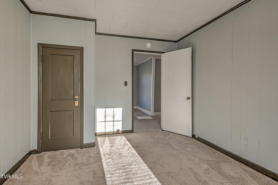 Photo #21: 1408 College Street