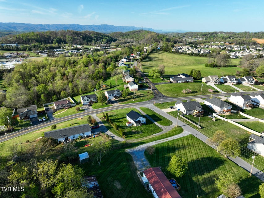 Photo #46: 1408 College Street