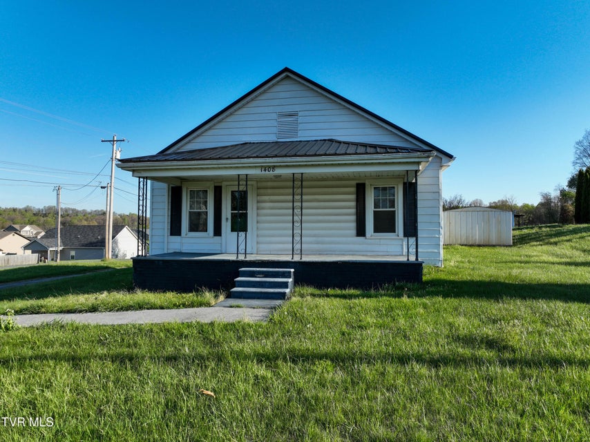 Photo #52: 1408 College Street