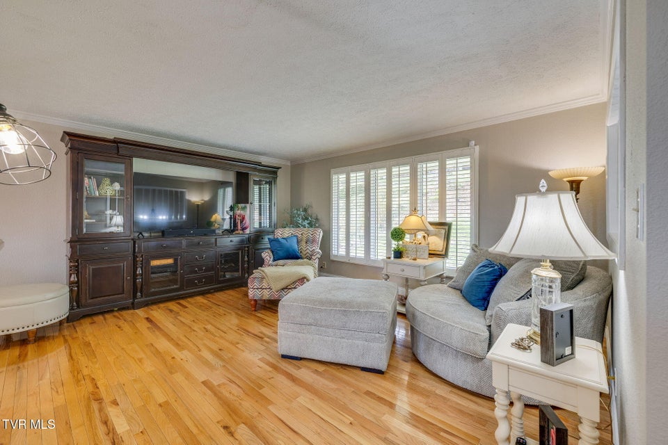 Photo #7: 2001 Welch Road