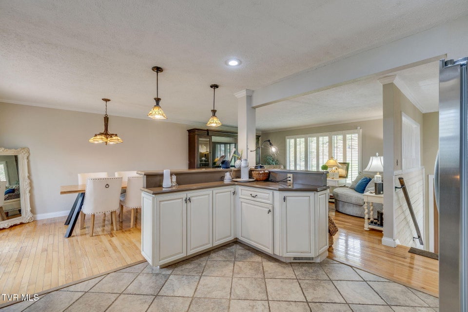 Photo #14: 2001 Welch Road