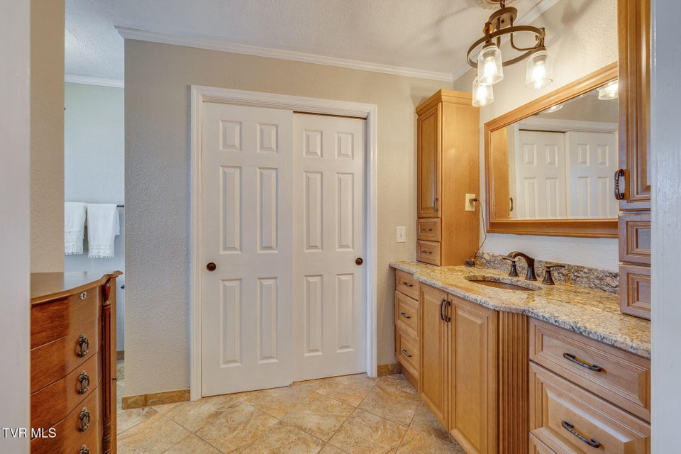 Photo #18: 2001 Welch Road