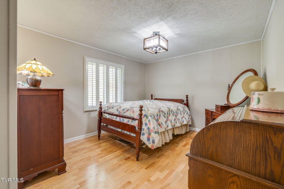 Photo #20: 2001 Welch Road