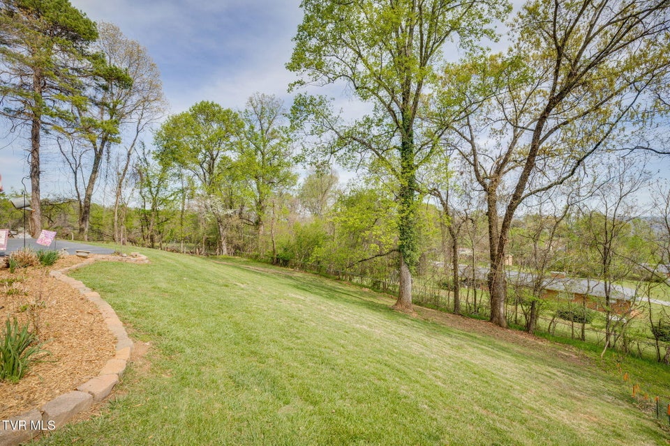 Photo #40: 2001 Welch Road