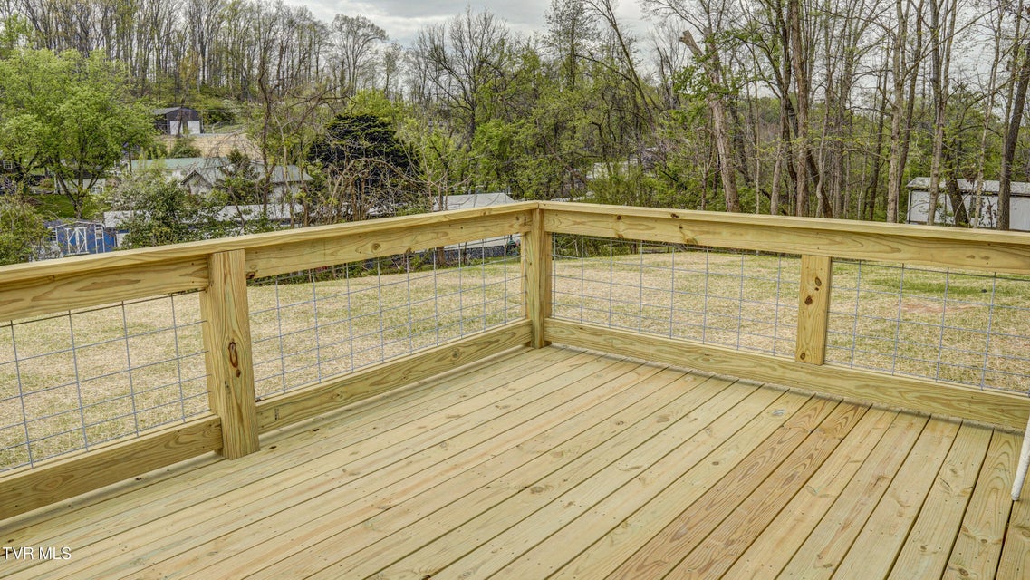 Photo #45: 850 Meadow View Road