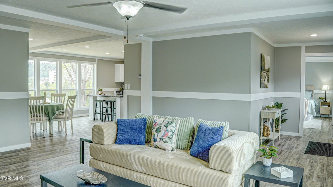 Photo #7: 850 Meadow View Road