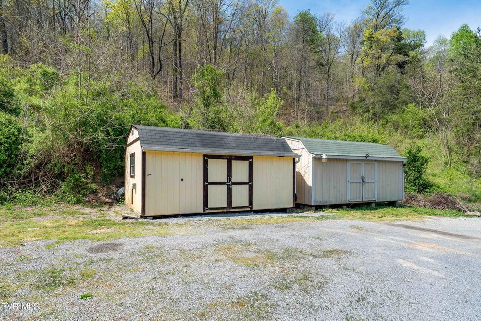 Photo #15: 107 Hollow Hill Lane