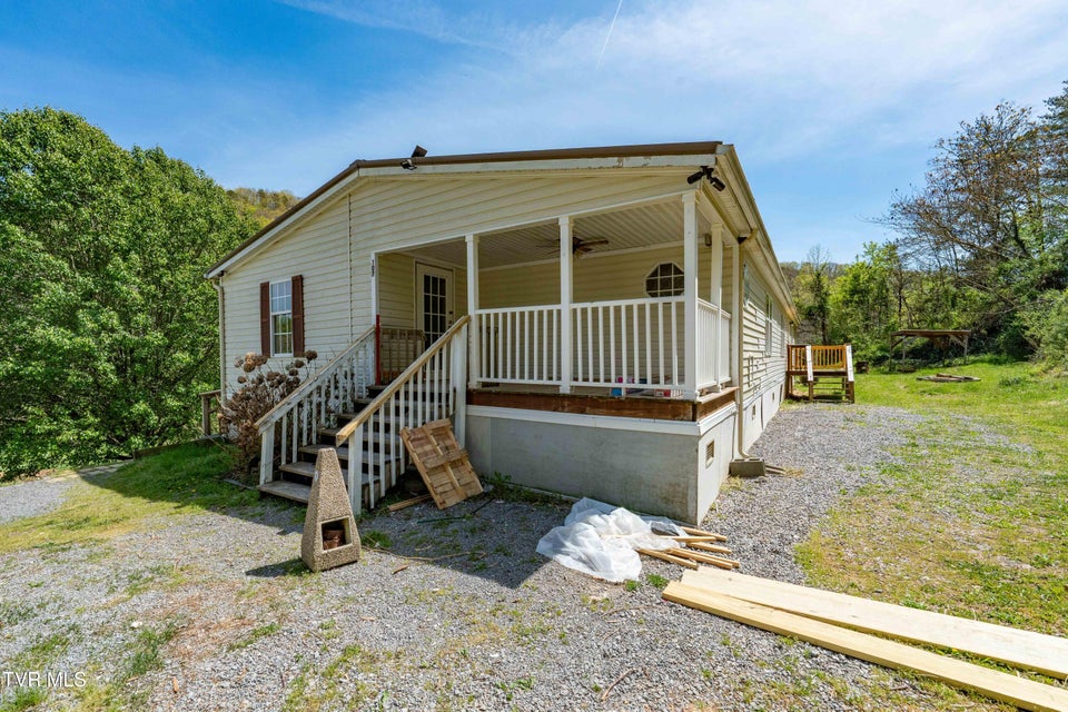 Photo #16: 107 Hollow Hill Lane