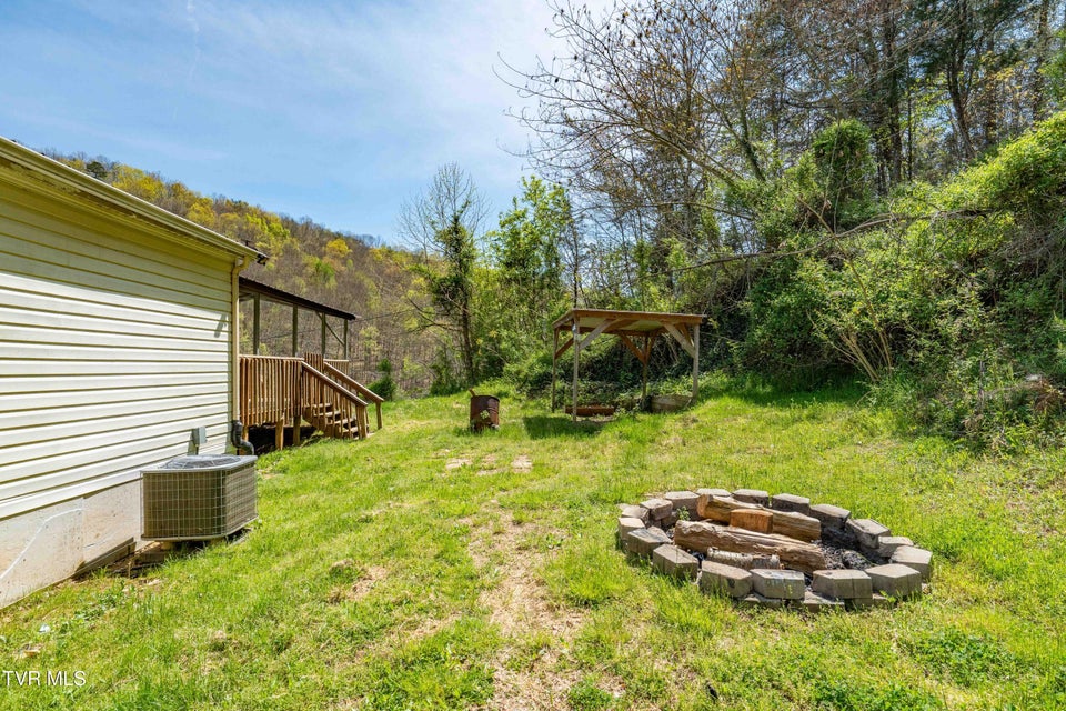 Photo #24: 107 Hollow Hill Lane