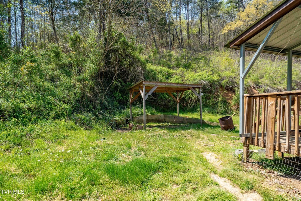 Photo #29: 107 Hollow Hill Lane