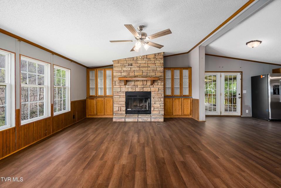 Photo #38: 107 Hollow Hill Lane