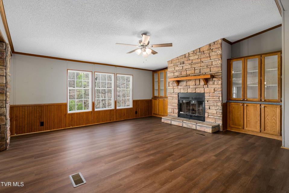 Photo #39: 107 Hollow Hill Lane