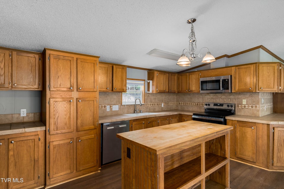 Photo #43: 107 Hollow Hill Lane