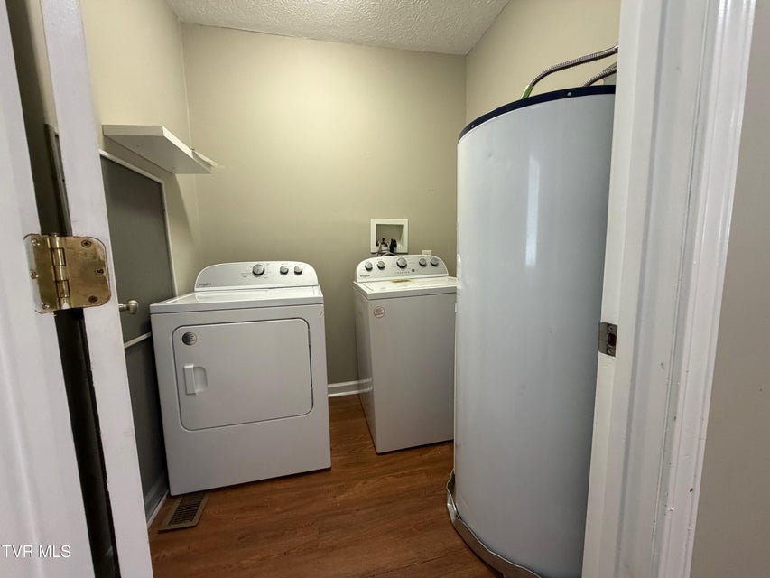 Photo #12: 142 Wanola Avenue