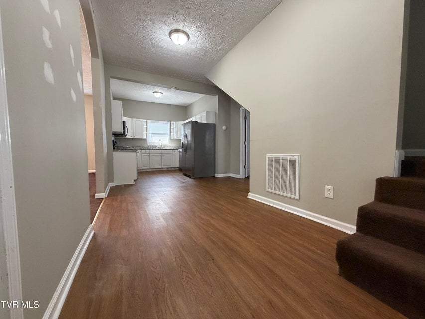 Photo #13: 142 Wanola Avenue