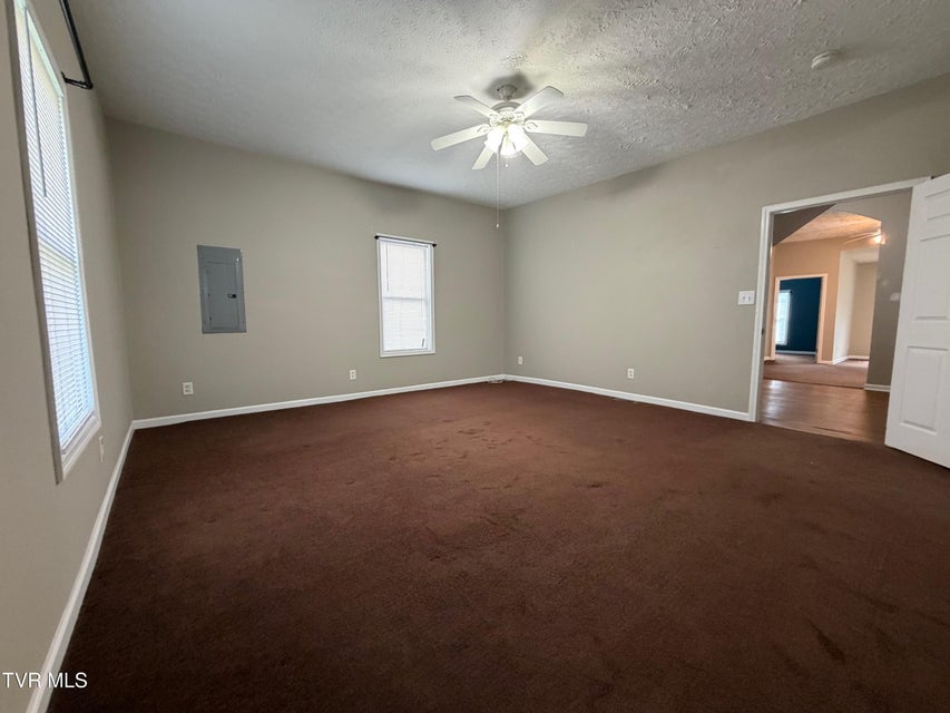 Photo #15: 142 Wanola Avenue