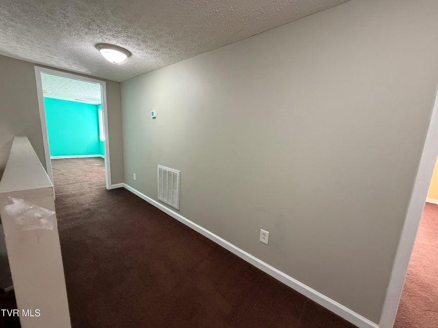 Photo #22: 142 Wanola Avenue