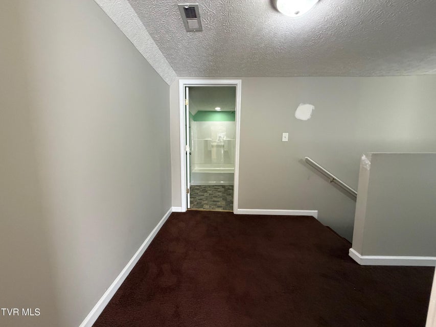 Photo #29: 142 Wanola Avenue