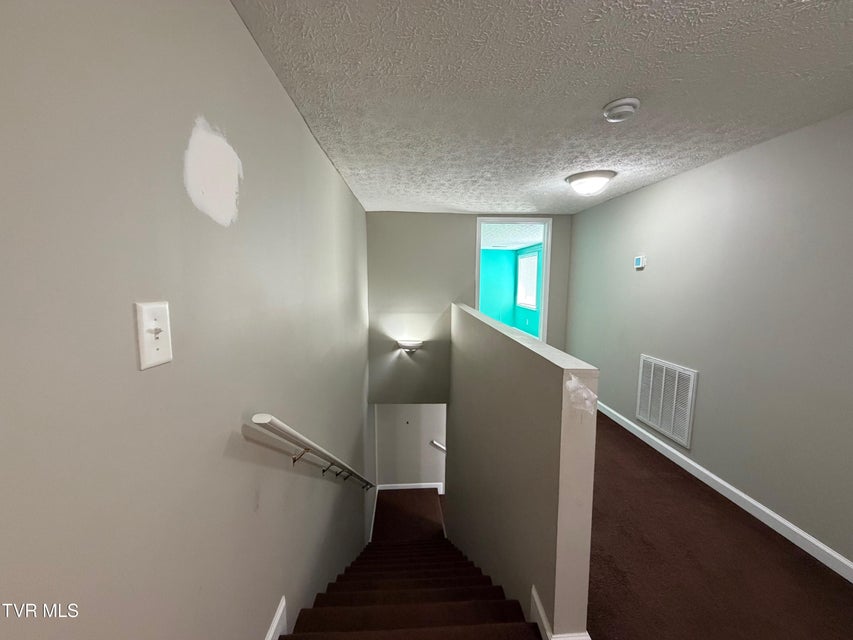 Photo #32: 142 Wanola Avenue