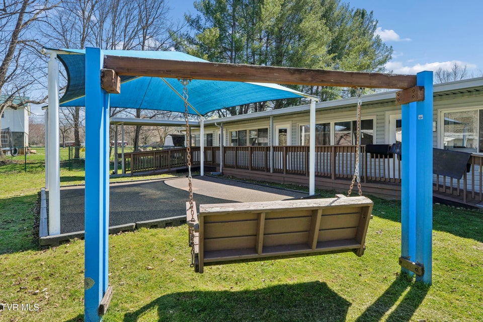 Photo #8: 551 Mocking Bird Court