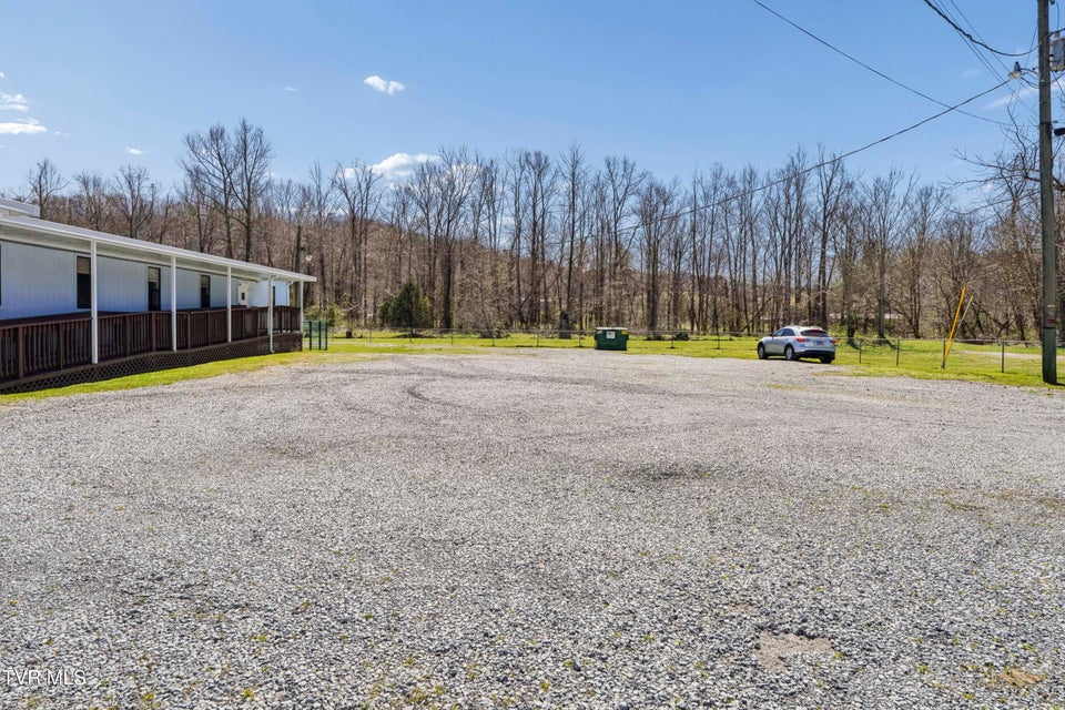 Photo #29: 551 Mocking Bird Court