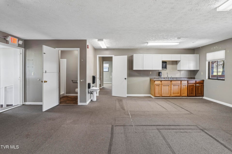 Photo #45: 551 Mocking Bird Court