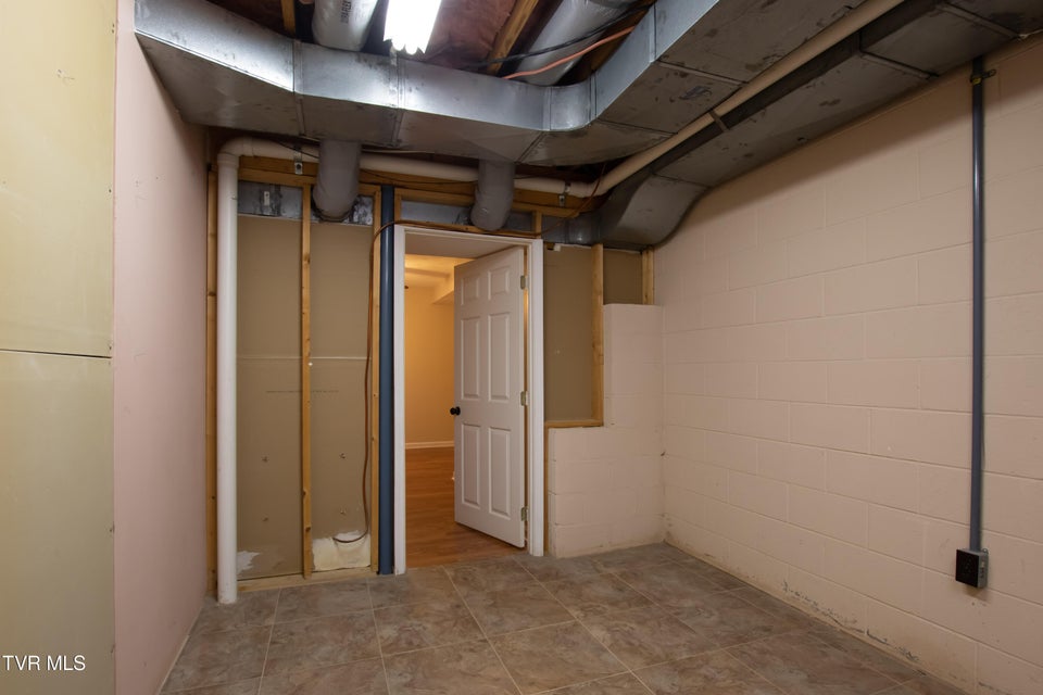 Photo #68: 64 Fairway Drive