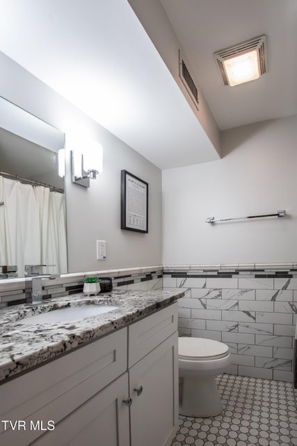 Photo #67: 64 Fairway Drive