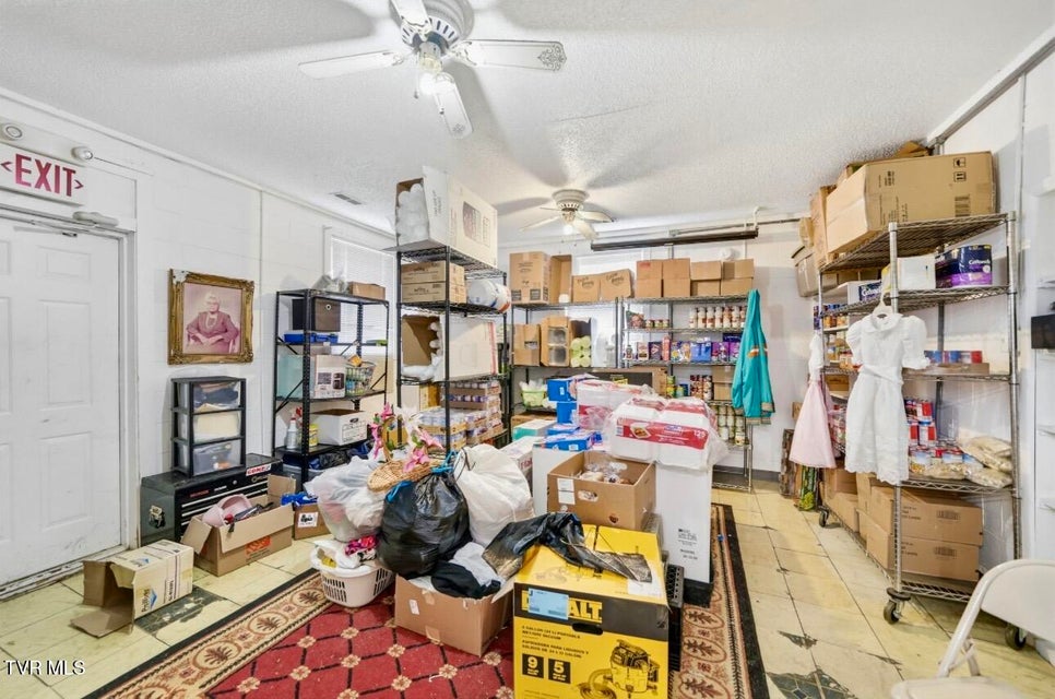 Photo #15: 300 Chilhowie Avenue