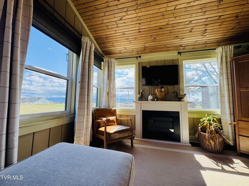 Photo #25: 639 Saylor Hill Road