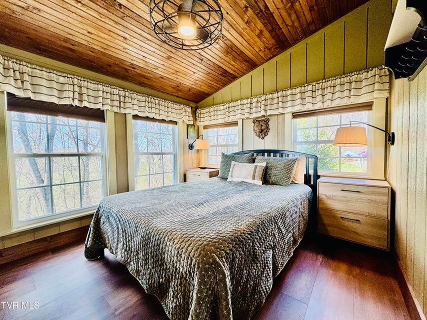 Photo #28: 639 Saylor Hill Road