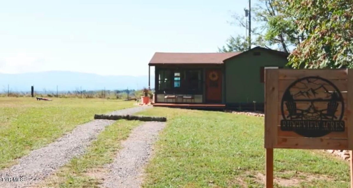 Photo #51: 639 Saylor Hill Road