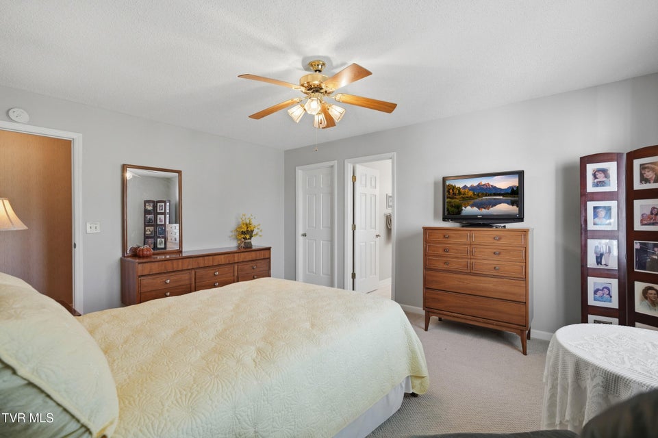 Photo #17: 4105 Sioux Drive