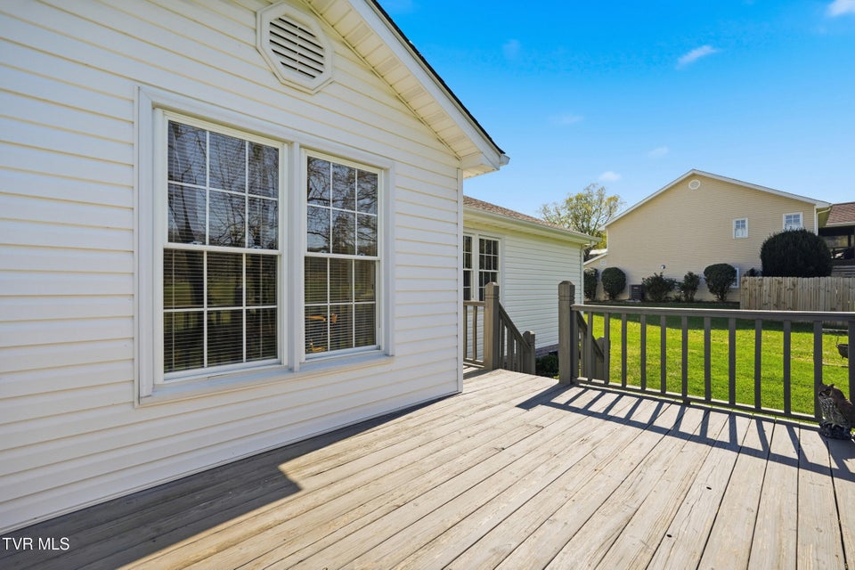 Photo #32: 4105 Sioux Drive