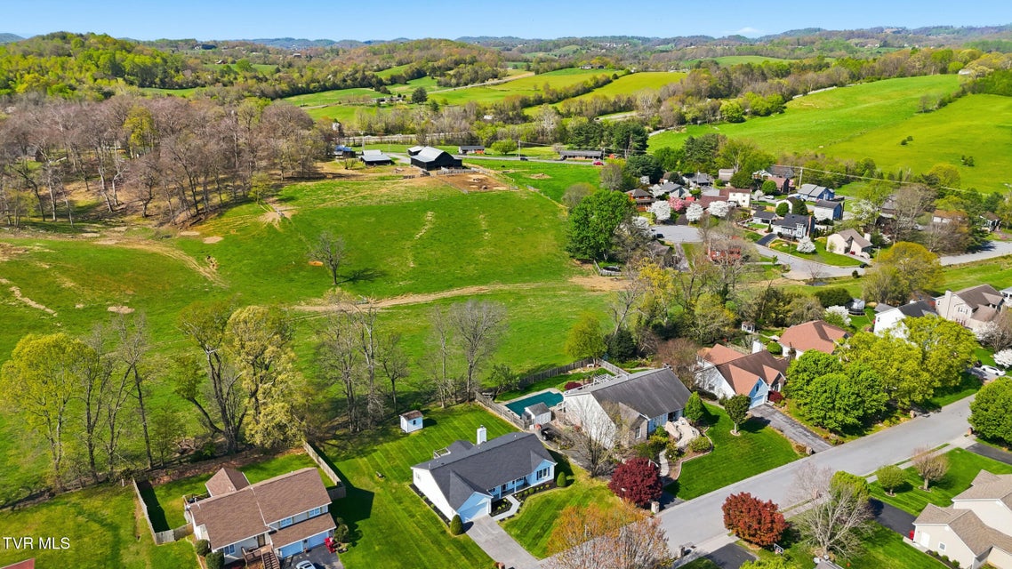 Photo #35: 4105 Sioux Drive