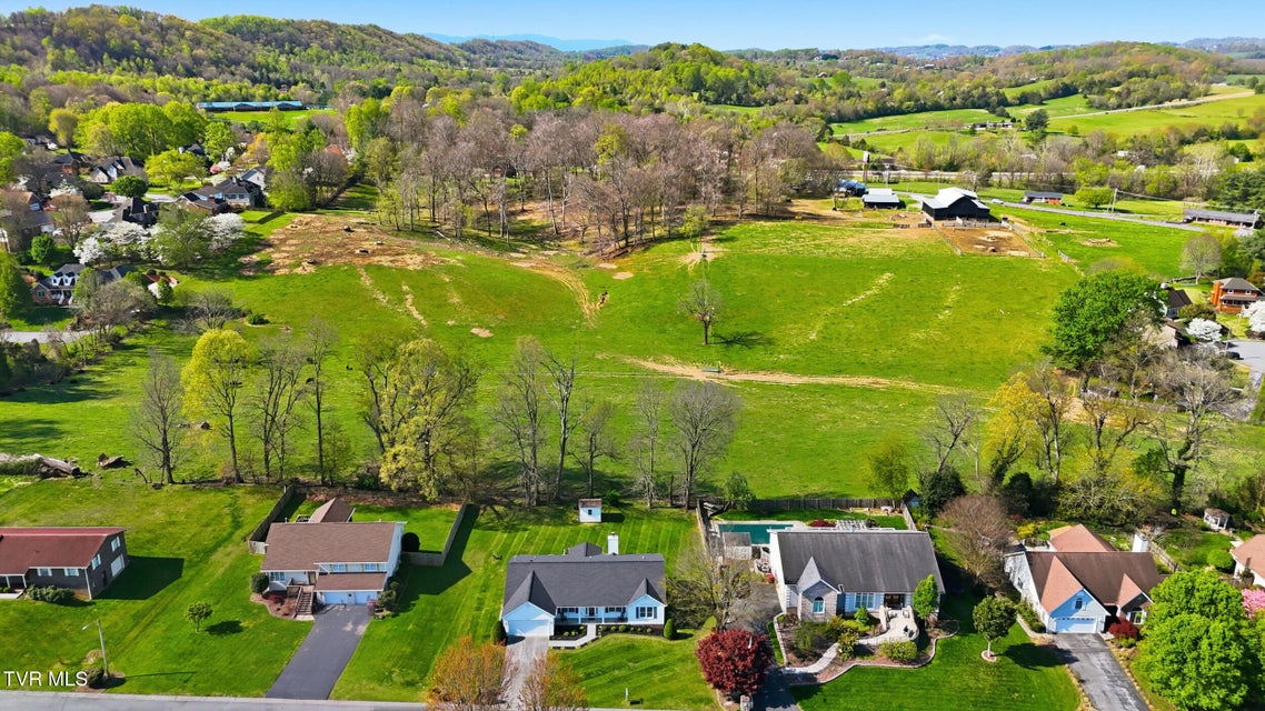 Photo #36: 4105 Sioux Drive