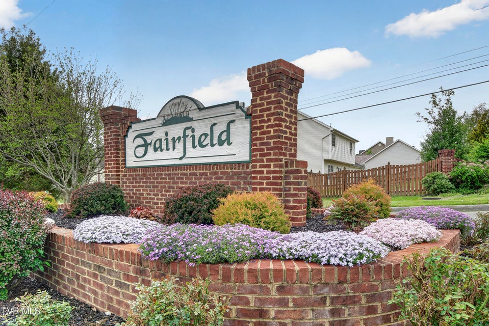 Photo #45: 319 Leslie Court