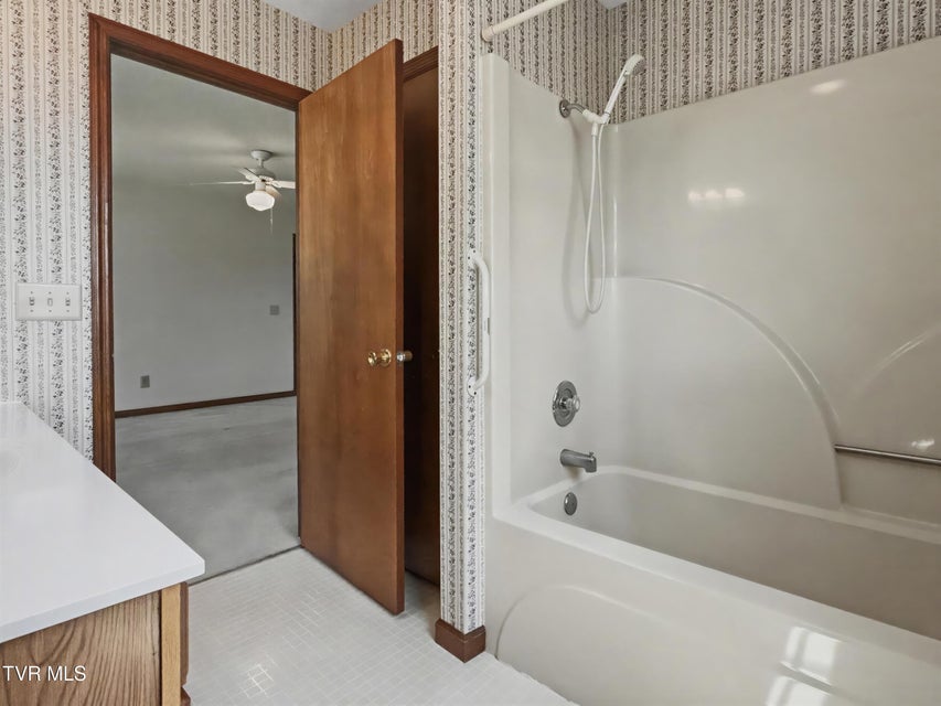 Photo #30: 108 Smokey View Drive