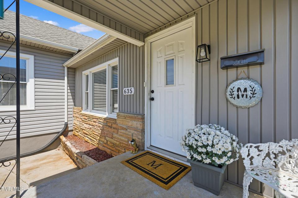 Photo #4: 635 5th Street