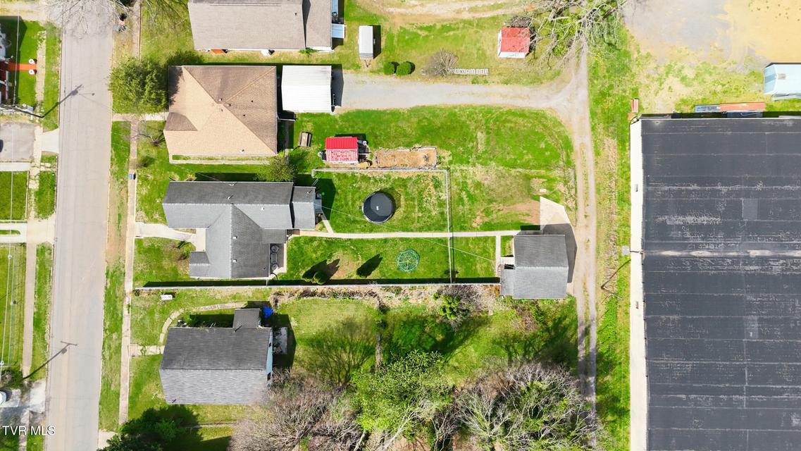 Photo #31: 635 5th Street