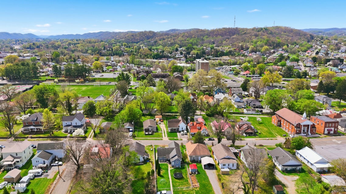 Photo #32: 635 5th Street