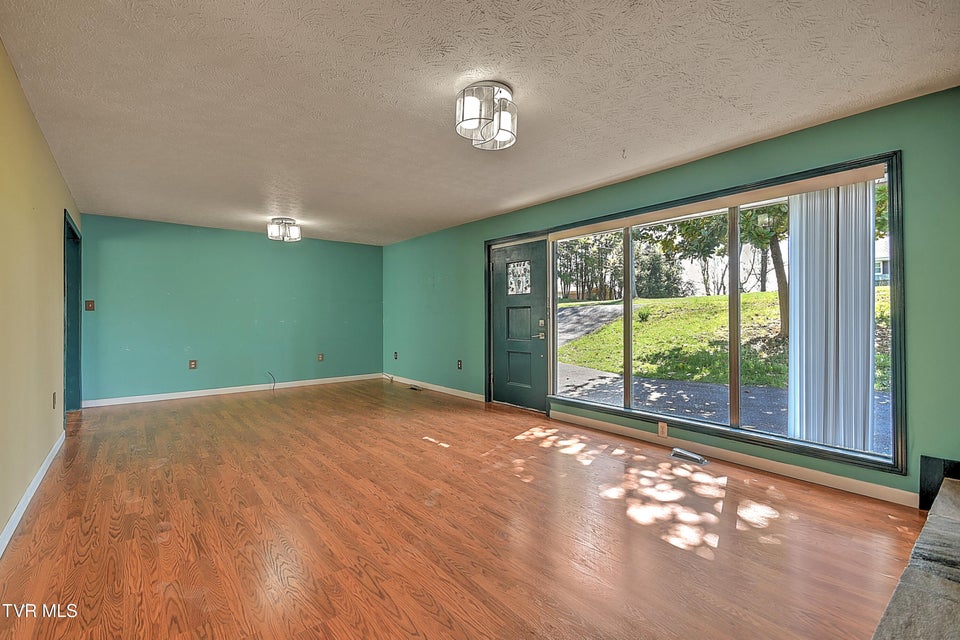 Photo #7: 4148 Skyland Drive