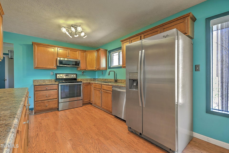 Photo #12: 4148 Skyland Drive