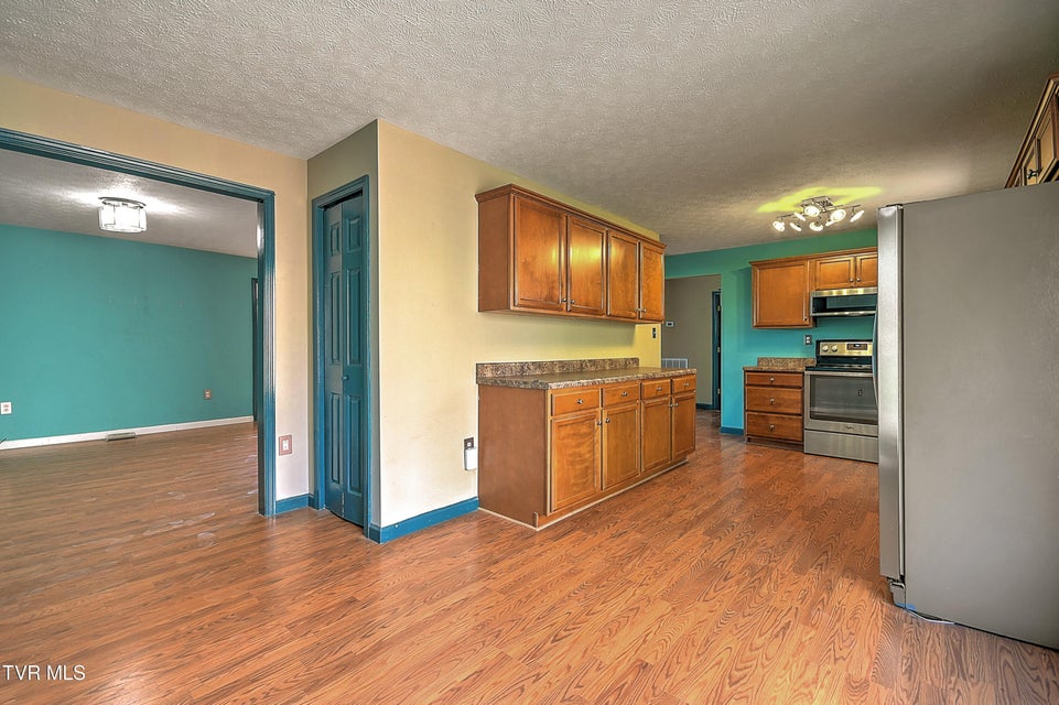 Photo #14: 4148 Skyland Drive