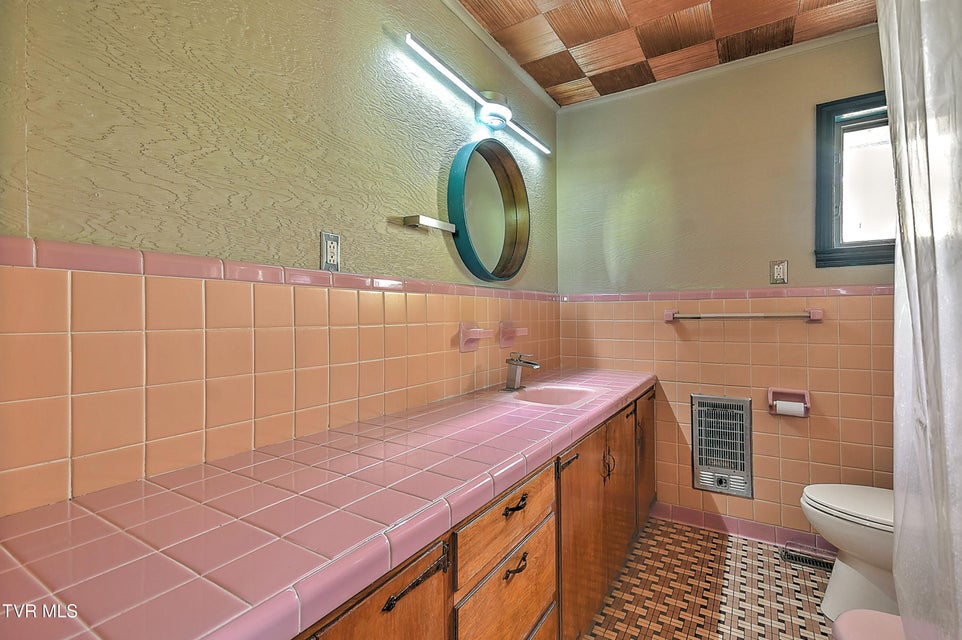 Photo #22: 4148 Skyland Drive