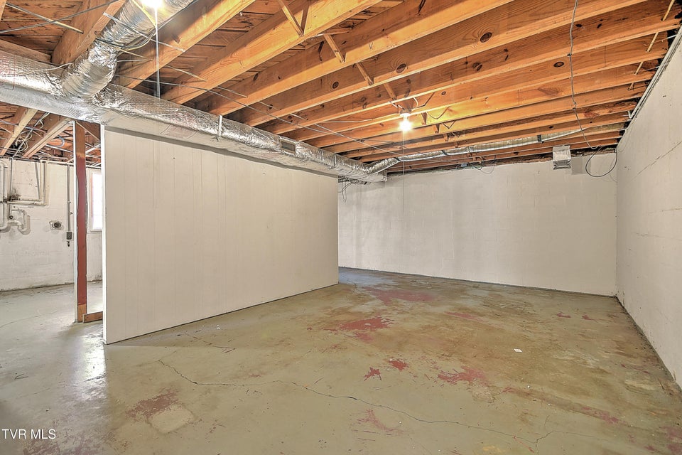 Photo #33: 4148 Skyland Drive