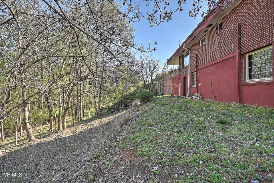 Photo #36: 4148 Skyland Drive